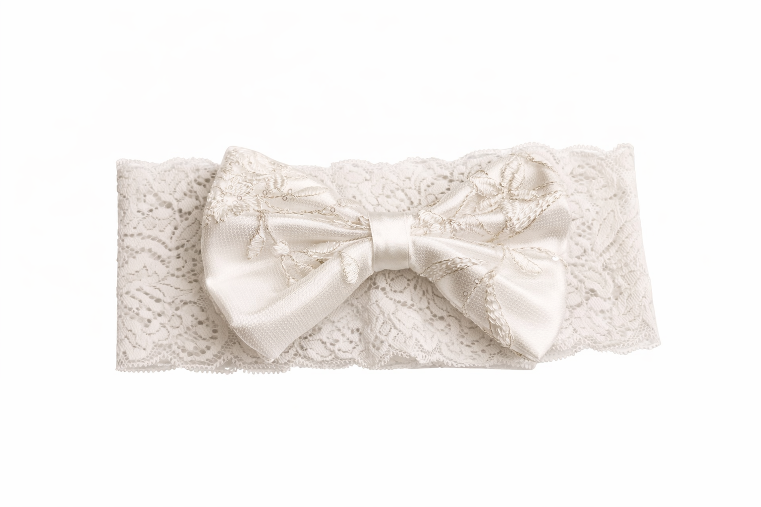 Abito in pizzo e tulle